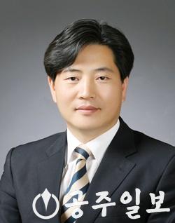 김동일 의원(공주1, 민주)(최종).jpg